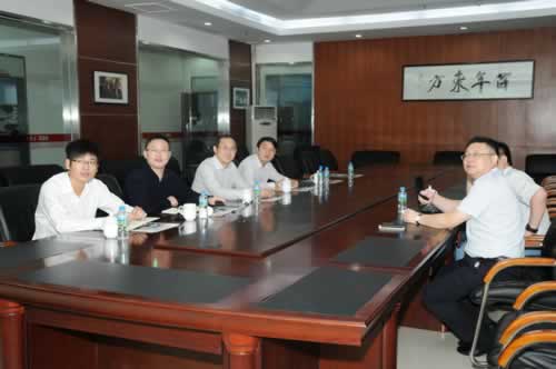 20141103江蘇高淳經濟開發區考察團蒞臨易事特參觀考察.jpg
